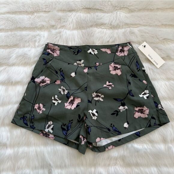 Bishop & Young NWT Ana Pocket Shorts (S) - Picture 4 of 9